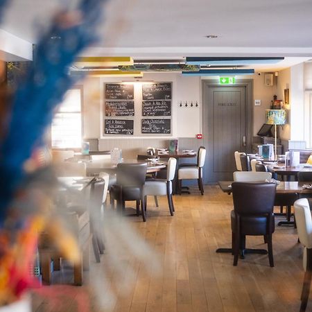 The Oyster Smack Hotel Burnham-on-Crouch Eksteriør billede