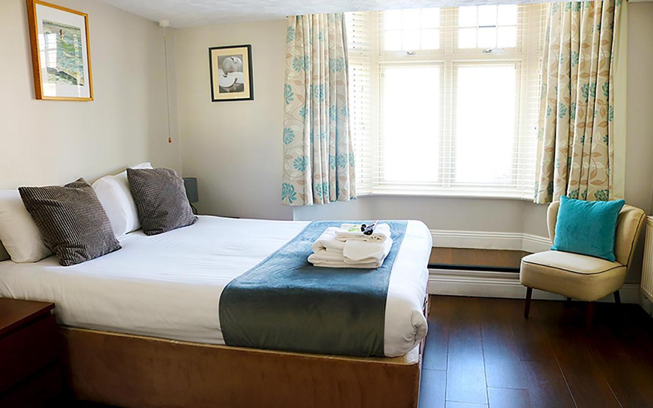 The Oyster Smack Hotel Burnham-on-Crouch Eksteriør billede