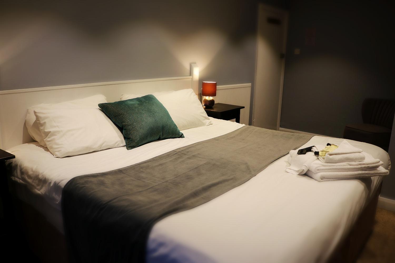 The Oyster Smack Hotel Burnham-on-Crouch Eksteriør billede